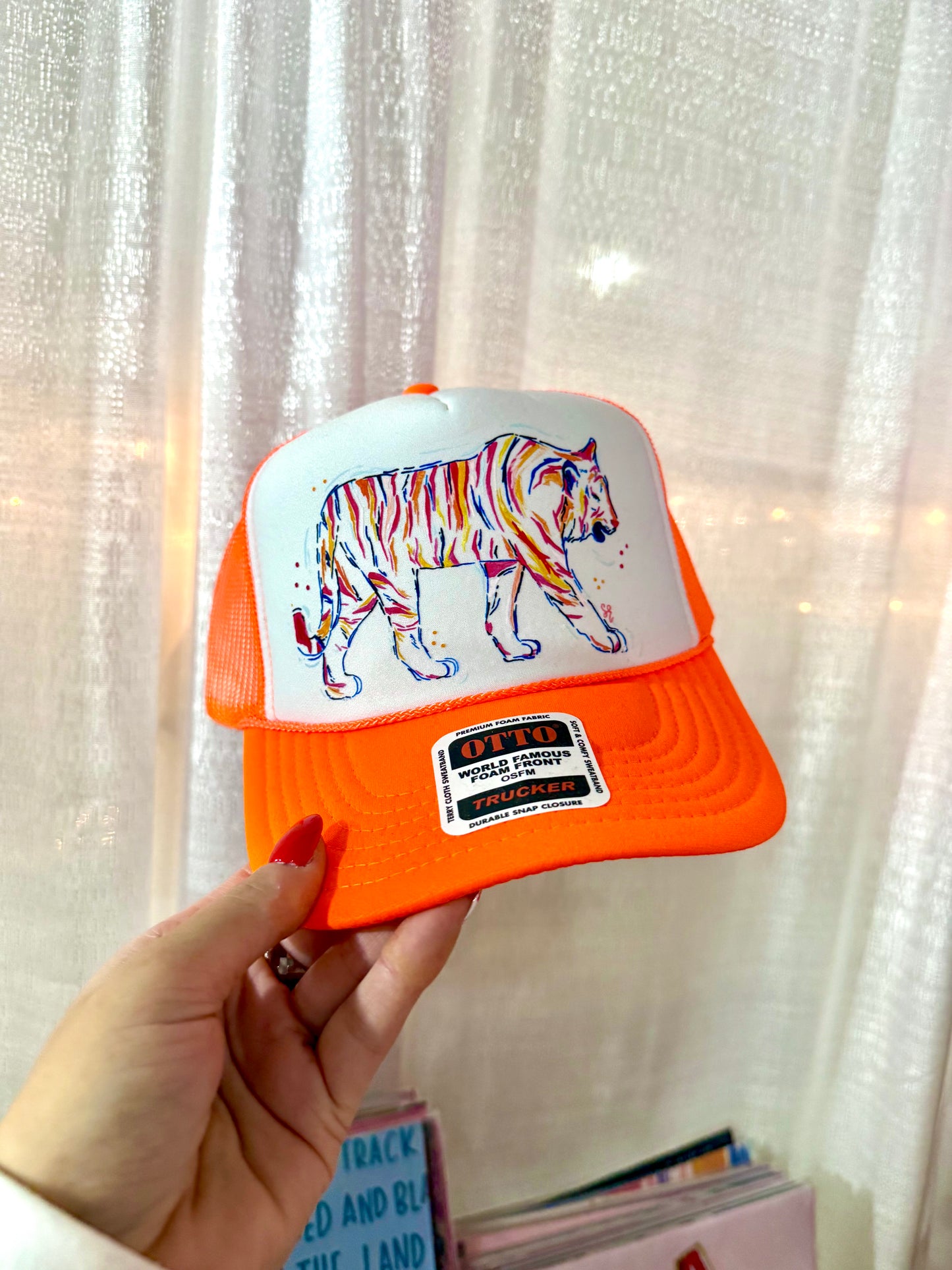 Walking Tiger Trucker